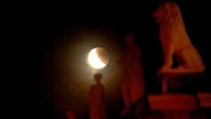 fenomena-gerhana-bulan-di-penjuru-dunia-1757301892147_169