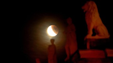 fenomena-gerhana-bulan-di-penjuru-dunia-1757301892147_169