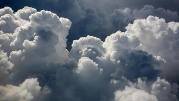 ilustrasi-awan-mendung_169
